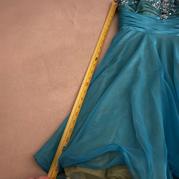 Adrianna Papell Collection prom dress, size 4, aquamarine. Good used condition. - Picture 10 of 10